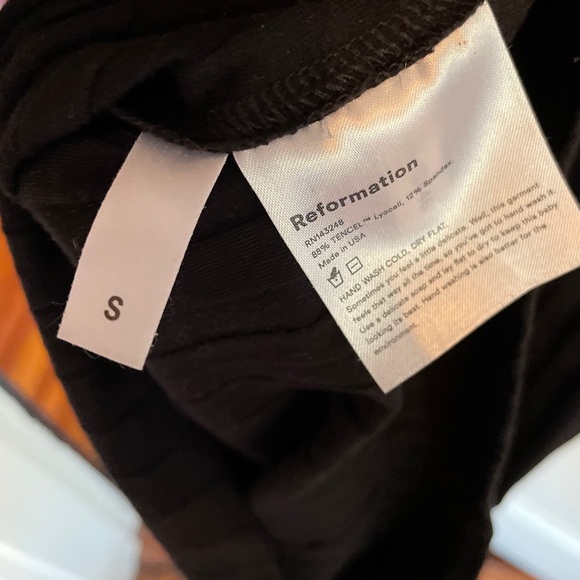 Reformation Kendrick Dress - Picture 8 of 8